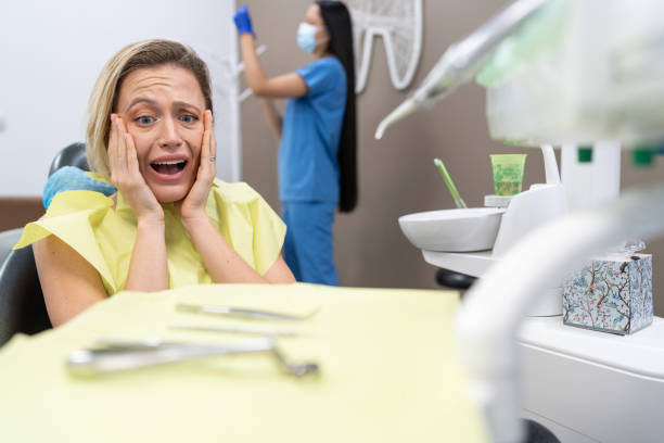 Best Emergency Dentist for Knocked-Out Tooth in Fussels Corner, FL